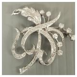 Tested 14K white gold pin s/w many diamonds- over