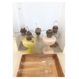 5 assorted Aladdin lamps with chimneys, etc