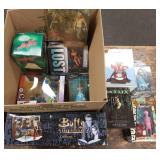 10 Anime figures in boxes