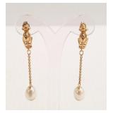 Pair 14k earrings set with pearl drops