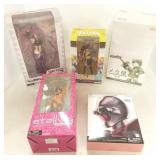 5 Anime etc. figures in boxes