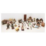 Group Lizzie High figures, Boyds Bears, trinket