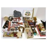 6 catlinite pipes, pipe tomahawk bowls, assorted