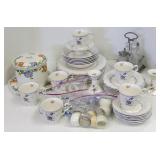 Set Nikko china & sets of napkin rings, castor set