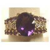 14k ring set with oval amethyst 4.2g