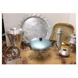 8 Deco aluminum giftware items including 2 night