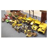 Group assorted Tonkas, toy tractors, etc