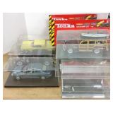 Group die cast cars & display cases, etc