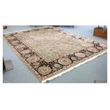 Fine handmade oriental rug approx. 9