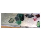 10 pieces of mid century art glass