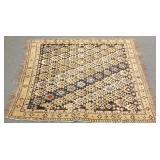 Antique handmade oriental rug approx. 4 1/2