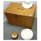 Dovetail ballot box, Deco restaurant plates & a