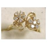 14k floral motif ring set with diamonds approx
