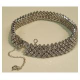 7" 18k white gold bracelet set with 250 diamonds
