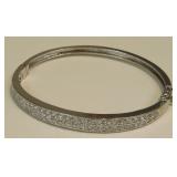 14k white gold bangle bracelet set with 56