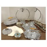 Group vintage chrome, deco & catalin items