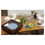 Group of vintage glassware, etc.