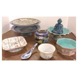 Group oriental porcelain, compotes, etc