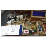 Group including vintage purses, glass, china,