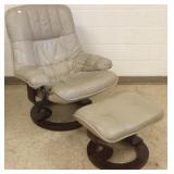Leather lounge chair & ottoman