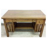 Park Furn. Co. mission oak library table with
