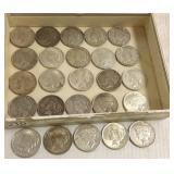 25 unsorted U.S. Peace silver dollars