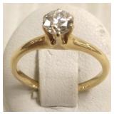 Vintage 14K ring set with diamond solitaire