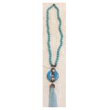 Turquoise bead necklace