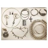 7 pieces vintage sterling jewelry with group of