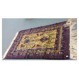 Handmade oriental rug approx 4