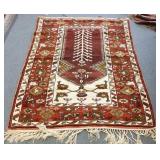 Handmade oriental rug approx 4