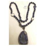 Fancy blue bead necklace set with mother of