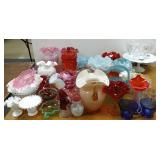 Large group of glassware including Fenton,