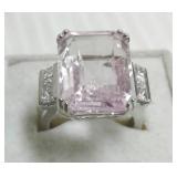 14k white gold ring set with large kunzite & side
