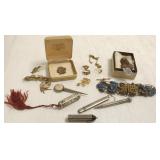 Group of Victorian, etc. jewelry including some