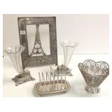 Pair Pairpoint epergnes (as seen), filigree bowl,