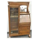 Oak drop front secretary with key (as seen)