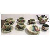 Moorcroft 18-piece tea set including 4 cups/