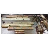 Group of 9 wooden levels & 6 wood planes