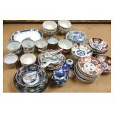 Group early, etc. Oriental porcelain bowls, cups,