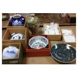 4 signed Oriental vases, bowl & tea set