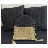 ASSTD PILLOWS