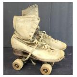 VINTAGE ROLLER SKATES