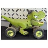 JURASSIC PARK RIDE ON DINOSAUR