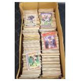 (1400) MIXED BASEBALL & FOOTBALL CARDS
