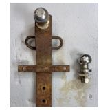 HITCH WITH EXTRA BALL 2 INCH BALLS