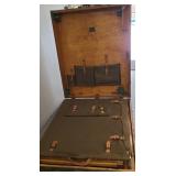 PORTABLE MILITARY DRAFTING BOARD