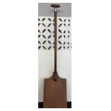 ANTIQUE WOOD GRAIN SHOVEL