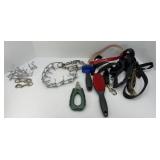 DOG GROOMING & LEASHES