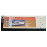 CHRIS CRAFT 1954 COMMANDER CRUISER MODEL BOAT